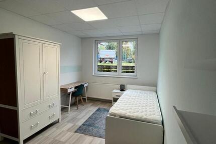 WG-Zimmer - voll möbliert - modernneuwertig - Sofort verfügbar 1 zimmer