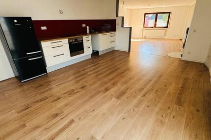 Wohnung Urmitz - 3 Zimmer, 79 m&sup2;, 830&euro; | Angebot:27616920