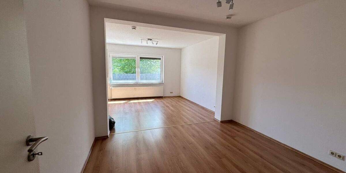 Reihenmittelhaus Binsfeld - 4 Zimmer, 129 m&sup2;, 1.036&euro; | Angebot:23086326