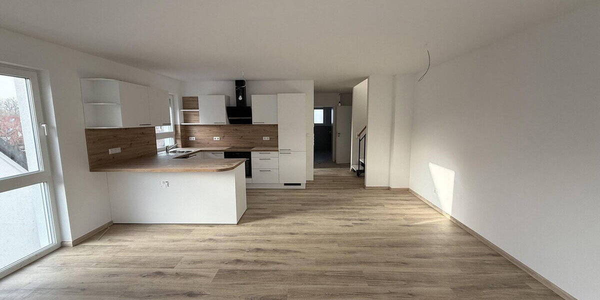 Etagenwohnung Crailsheim - 3 Zimmer, 99 m&sup2;, 1.170&euro; | Angebot:26203888