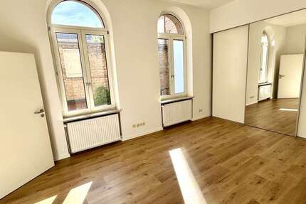 Wohnung Stuttgart Rotebühl - 3 Zimmer, 82 m&sup2;, 600&euro; | Angebot:27070134