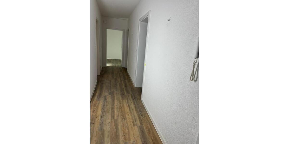 Etagenwohnung Eichenzell - 4 Zimmer, 100 m&sup2;, 1.300&euro; | Angebot:24695318