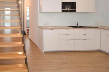 4 Zi. Maisonette Wohnung mit Garten, Terrasse u. Dachterrasse 4 zimmer