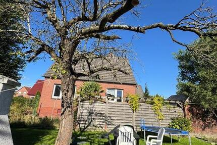 Haus Emden Tholenswehr - 4 Zimmer, 110 m&sup2;, 950&euro; | Angebot:25384746