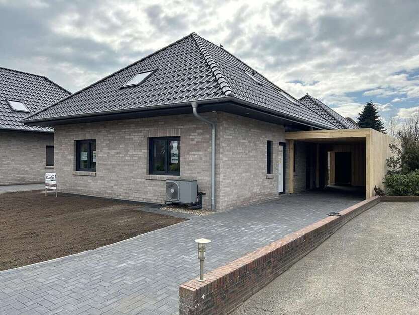 Haus zum Mieten in Barßel 1.365 € 125 m²