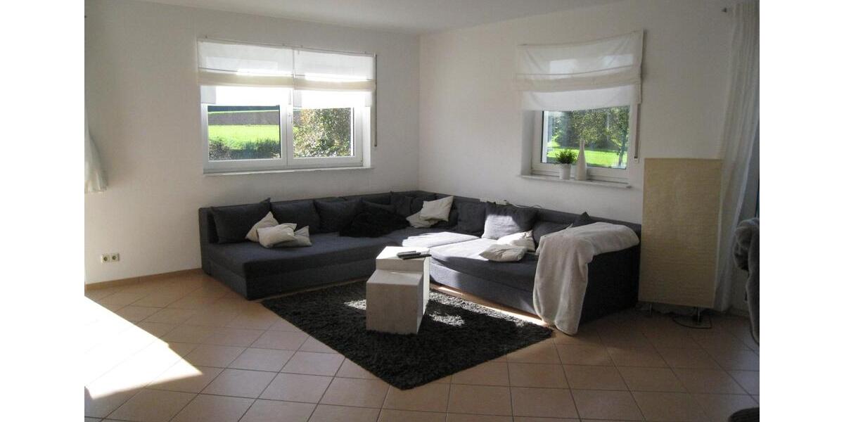 Etagenwohnung Königswinter - 4 Zimmer, 140 m&sup2;, 1.450&euro; | Angebot:24337996