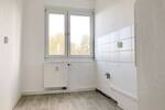 Etagenwohnung Döbeln Sörmitz - 2 Zimmer, 47 m&sup2;, 240&euro; | Angebot:26674119