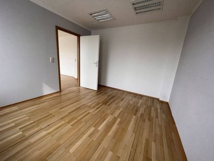 Gewerbeobjekt Weimar Parkvorstadt - 3 Zimmer, 65 m&sup2;, 620&euro; | Angebot:19510759