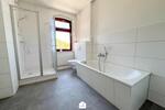 Dachgeschoßwohnung Greiz - 4 Zimmer, 83 m&sup2;, 495&euro; | Angebot:26476621