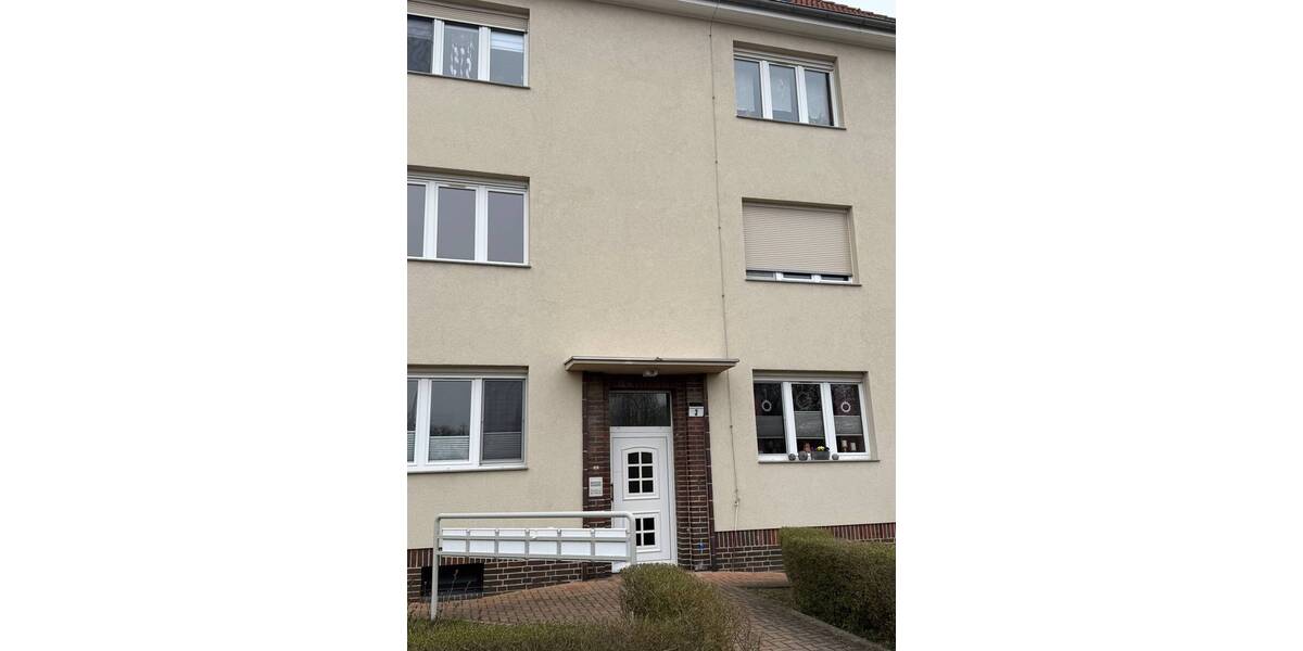 Etagenwohnung Bitterfeld-Wolfen Wolfen - 3 Zimmer, 85 m&sup2;, 500&euro; | Angebot:25736742