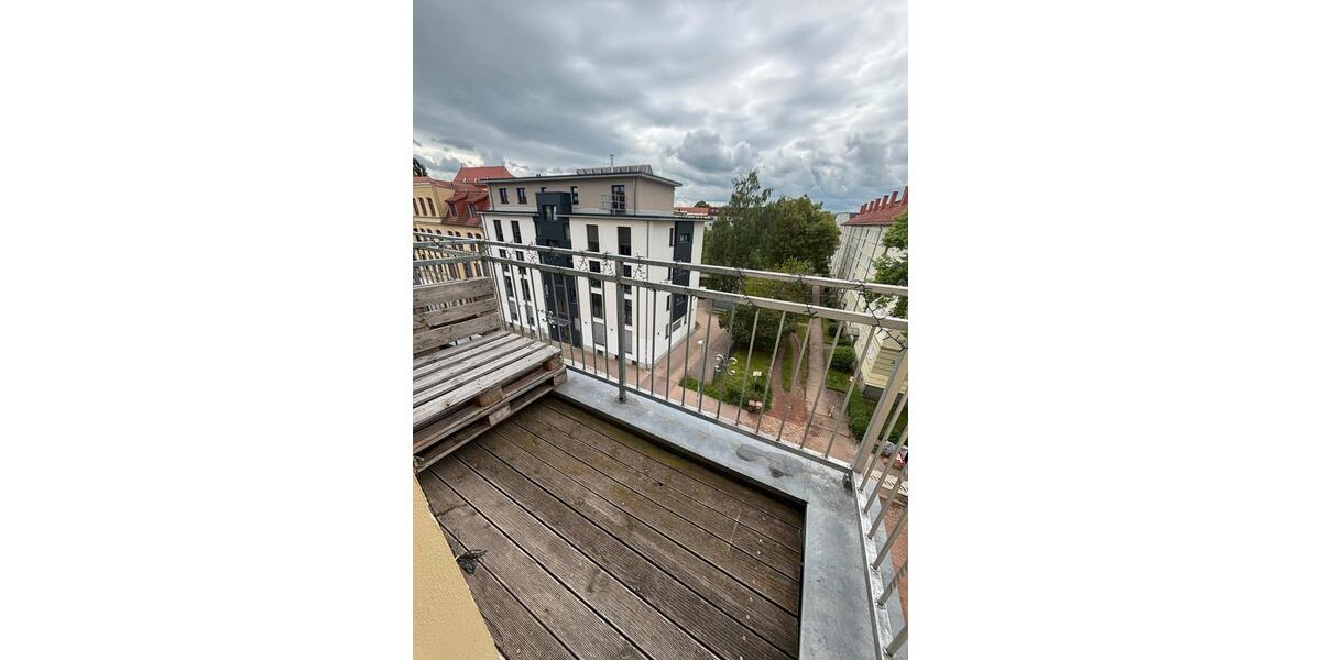 Dachgeschoßwohnung Magdeburg Nordwest - 3 Zimmer, 73 m&sup2;, 610&euro; | Angebot:26651721