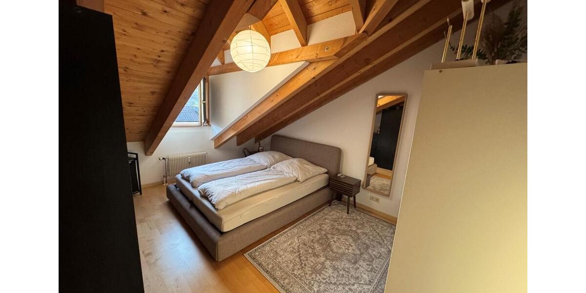 Dachgeschoßwohnung Lörrach - 2 Zimmer, 70 m&sup2;, 970&euro; | Angebot:26030741