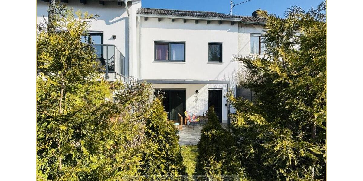 Reihenhaus Wörth - 4 Zimmer, 124 m&sup2;, 2.190&euro; | Angebot:25882941