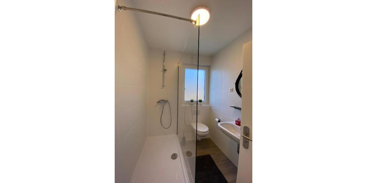 Wohnen auf Zeit Selbitz - 6 Zimmer, 270 m&sup2;, 29&euro; | Angebot:22032017