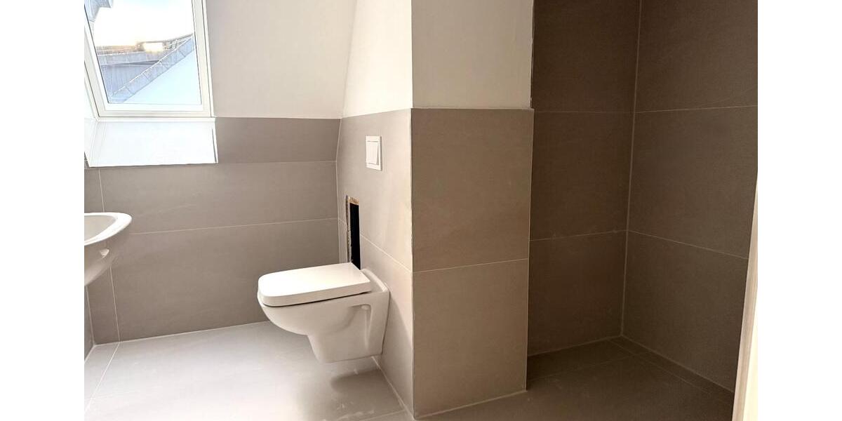 Dachgeschoßwohnung Celle Altenhagen - 2 Zimmer, 77 m&sup2;, 600&euro; | Angebot:24473468