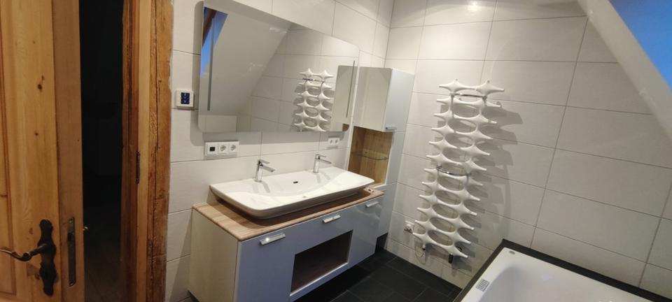 7 Zimmer Wohnung mit Balkon im Zentrum von Neustadt 7 zimmer