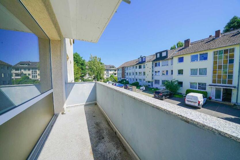 2-Zimmer-Wohnung mit Balkon in zentraler Lage von Ratingen-Ost