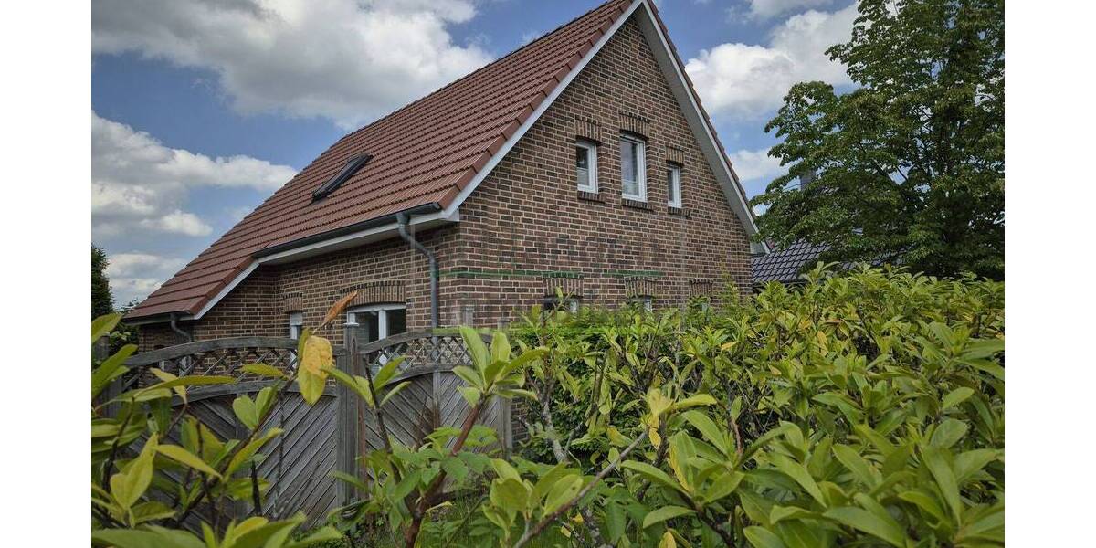Einfamilienhaus Friesoythe Altenoythe - 4 Zimmer, 110 m&sup2;, 1.200&euro; | Angebot:26731940
