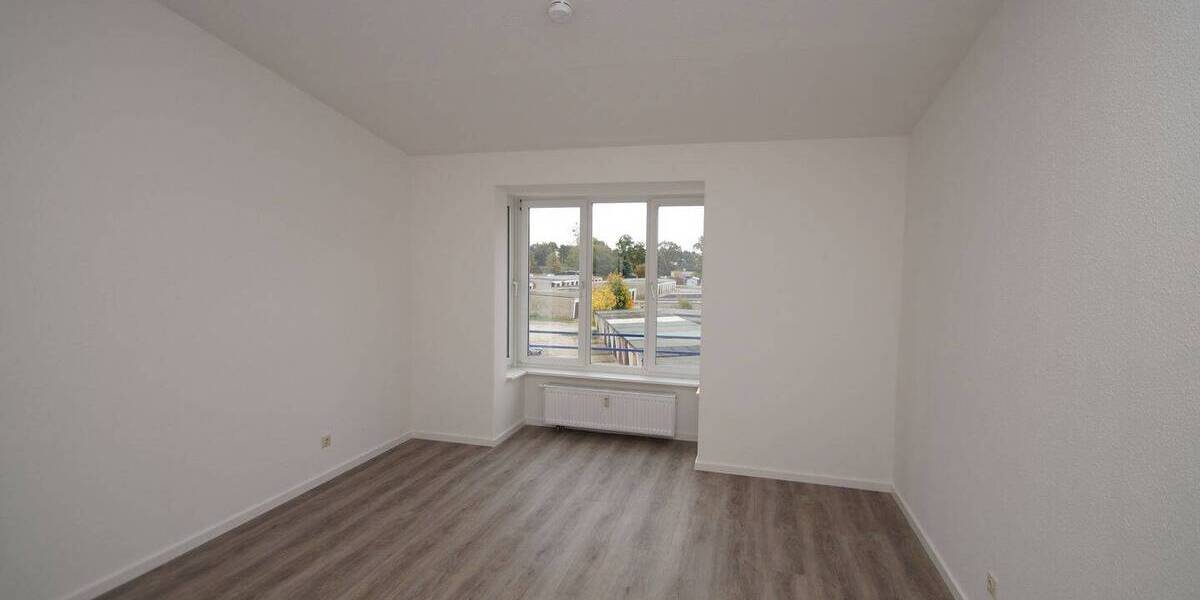 Etagenwohnung Jessen (Elster) Jessen - 3 Zimmer, 87 m&sup2;, 580&euro; | Angebot:26218645