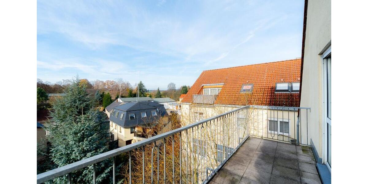 Dachgeschoßwohnung Pulsnitz - 4 Zimmer, 93 m&sup2;, 850&euro; | Angebot:23571123