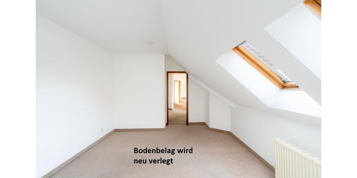 Dachgeschoßwohnung Pulsnitz - 4 Zimmer, 93 m&sup2;, 890&euro; | Angebot:23571123
