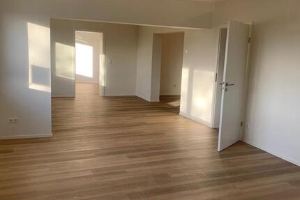 Wohnung Rot am See - 4 Zimmer, 122 m&sup2;, 1.285&euro; | Angebot:25920872