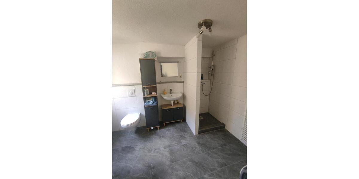 Wohnen auf Zeit Burladingen - 1 Zimmer, 15 m&sup2;, 380&euro; | Angebot:26117547