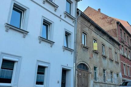Haus Roßwein - 6 Zimmer, 111 m&sup2;, 444&euro; | Angebot:19477303