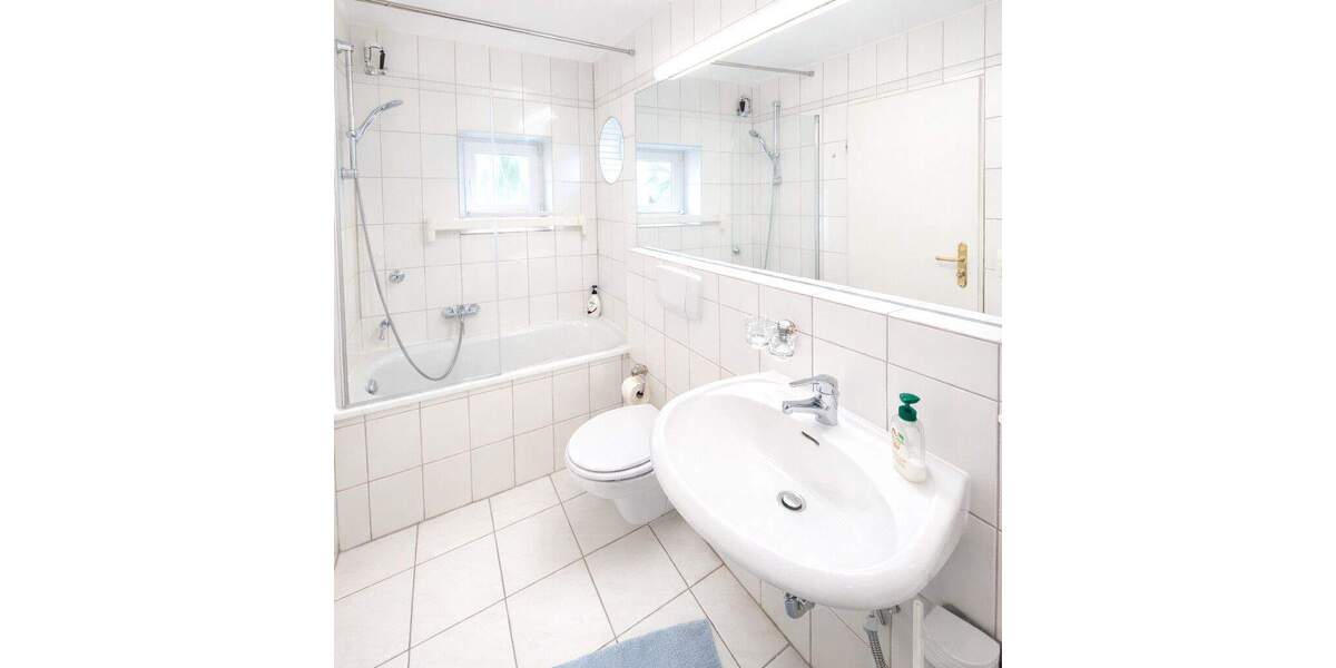 Etagenwohnung Frankfurt am Main Sachsenhausen - 2 Zimmer, 40 m&sup2;, 1.100&euro; | Angebot:25242644