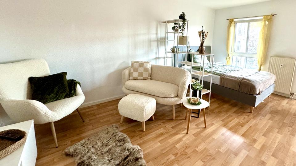 Etagenwohnung Wiesbaden Biebrich - 1.5 Zimmer, 39 m&sup2;, 900&euro; | Angebot:26442083