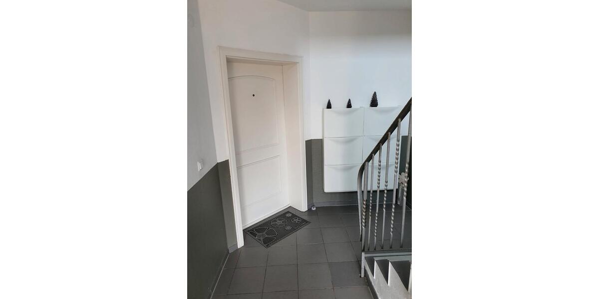 Erdgeschoßwohnung Neustadt am Rübenberge - 4 Zimmer, 115 m&sup2;, 1.000&euro; | Angebot:26684080