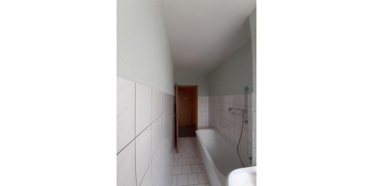 Erdgeschoßwohnung Prenzlau - 1 Zimmer, 32 m&sup2;, 200&euro; | Angebot:25649873