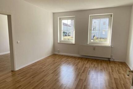 Wohnung Forst (Lausitz) - 3 Zimmer, 66 m&sup2;, 323&euro; | Angebot:26252014