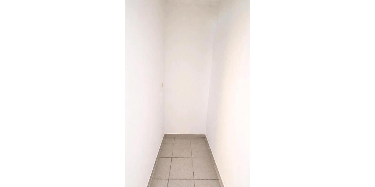 Erdgeschoßwohnung Neumünster - 4 Zimmer, 118 m&sup2;, 1.250&euro; | Angebot:25902867