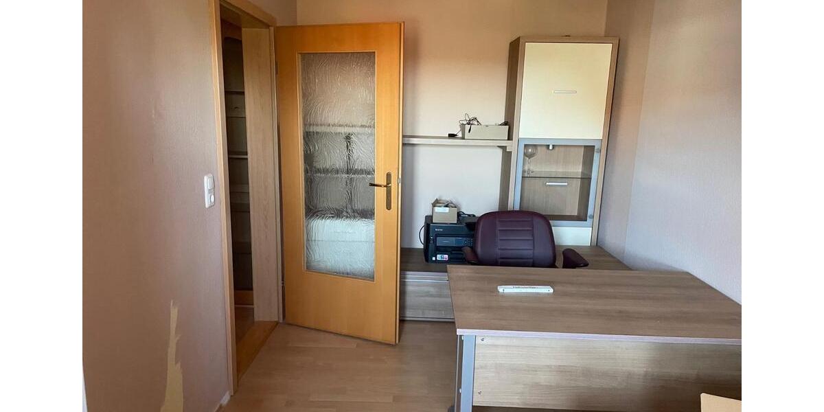 Dachgeschoßwohnung Bautzen - 3 Zimmer, 77 m&sup2;, 450&euro; | Angebot:25932851