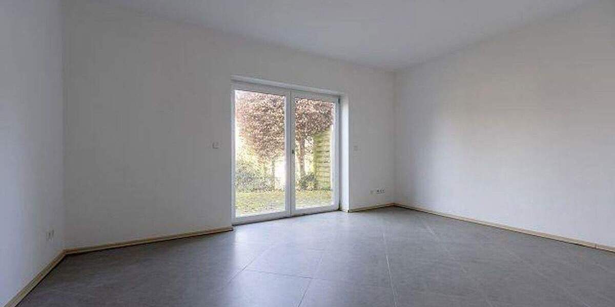 Einfamilienhaus Reichenbach-Steegen Reichenbach - 1 Zimmer, 255 m&sup2;, 2.100&euro; | Angebot:25760514