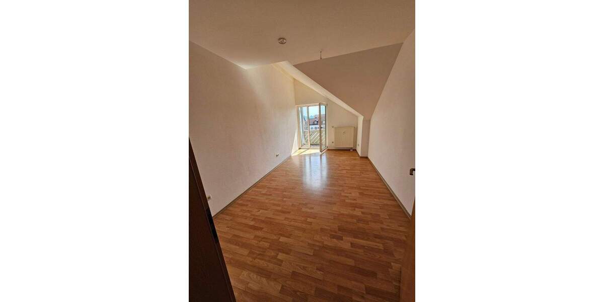 Etagenwohnung Unterneukirchen - 2 Zimmer, 68 m&sup2;, 520&euro; | Angebot:25927051