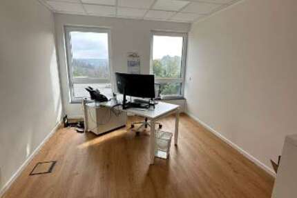 Büro in Bergisch Gladbach 400 € 30 m²