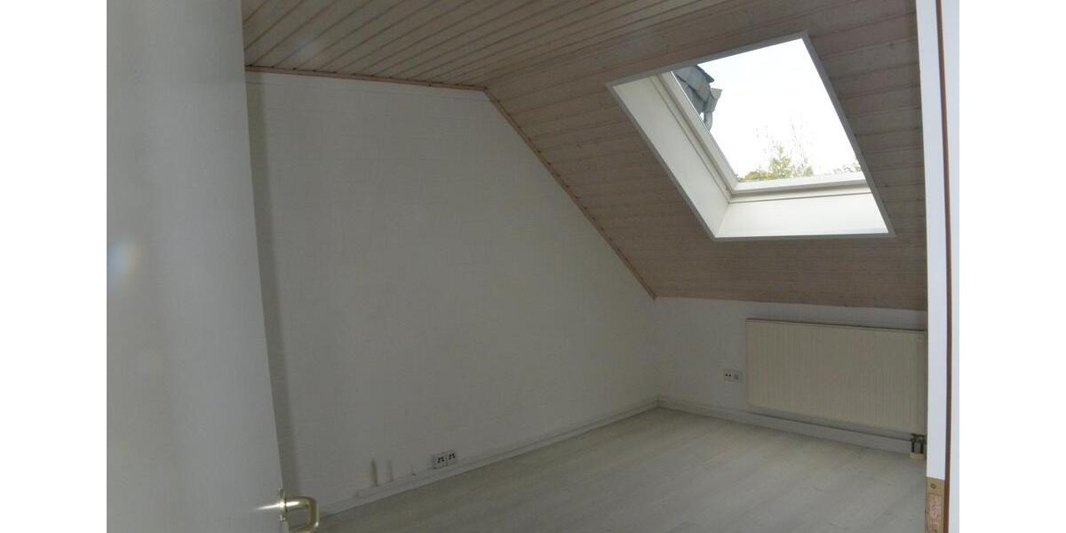Etagenwohnung Kleve - 4 Zimmer, 150 m&sup2;, 1.350&euro; | Angebot:26082748