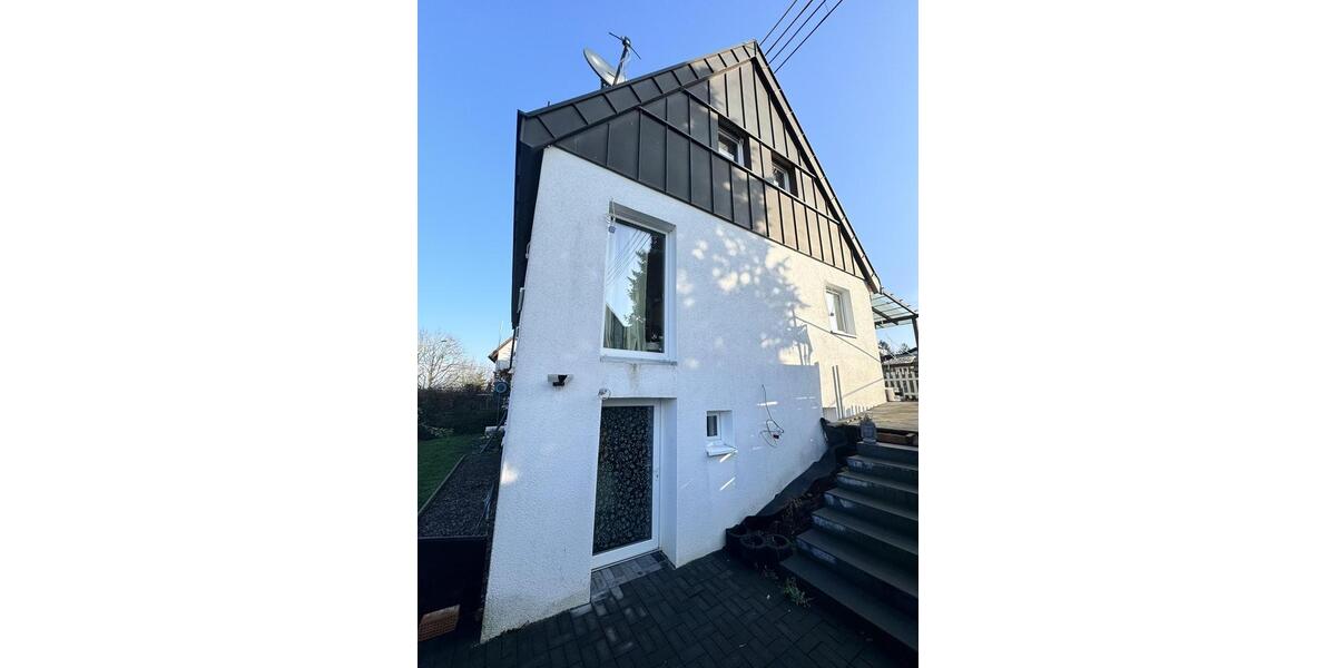 Einfamilienhaus Backnang - 4 Zimmer, 140 m&sup2;, 2.050&euro; | Angebot:26391449