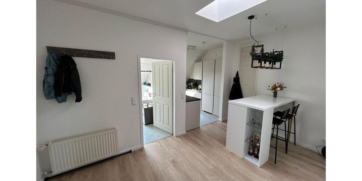 Dachgeschoßwohnung Berlin Treptow-Köpenick - 4 Zimmer, 79 m&sup2;, 1.400&euro; | Angebot:26278833