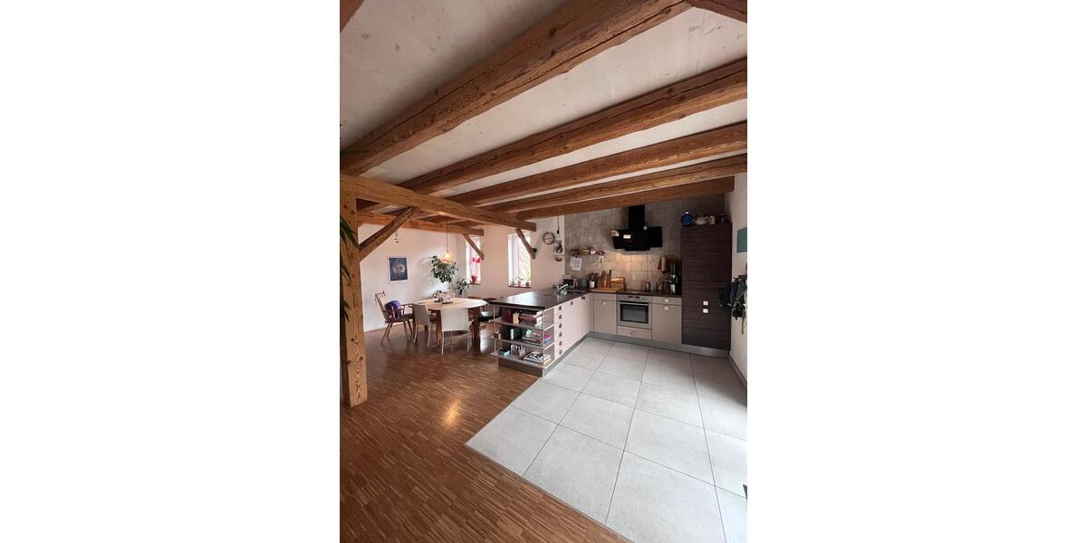 Etagenwohnung Gäufelden - 4.5 Zimmer, 144 m&sup2;, 1.600&euro; | Angebot:25594070