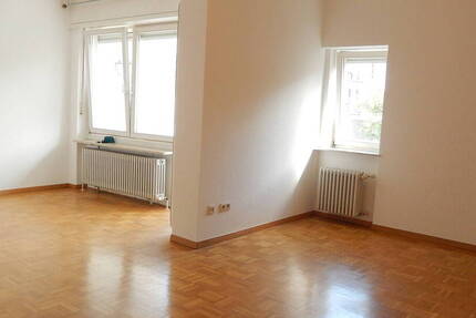 Trier Innenstadt 3 ZKB 86,64 qm, Balkon DG 2. OG o. Fahrstuhl, ruhig, nur mit Wohnberechtigungsschein 3 zimmer