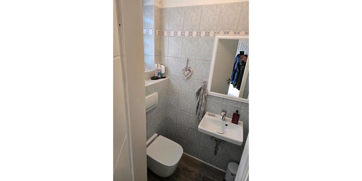 Doppelhaushälfte Pinneberg - 5 Zimmer, 118 m&sup2;, 1.800&euro; | Angebot:23227436