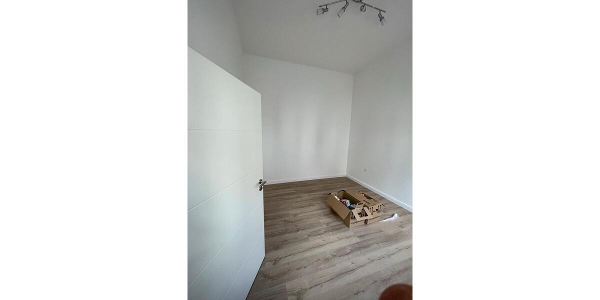 Erdgeschoßwohnung Oldenburg Ziegelhof - 1 Zimmer, 90 m&sup2;, 550&euro; | Angebot:25640685