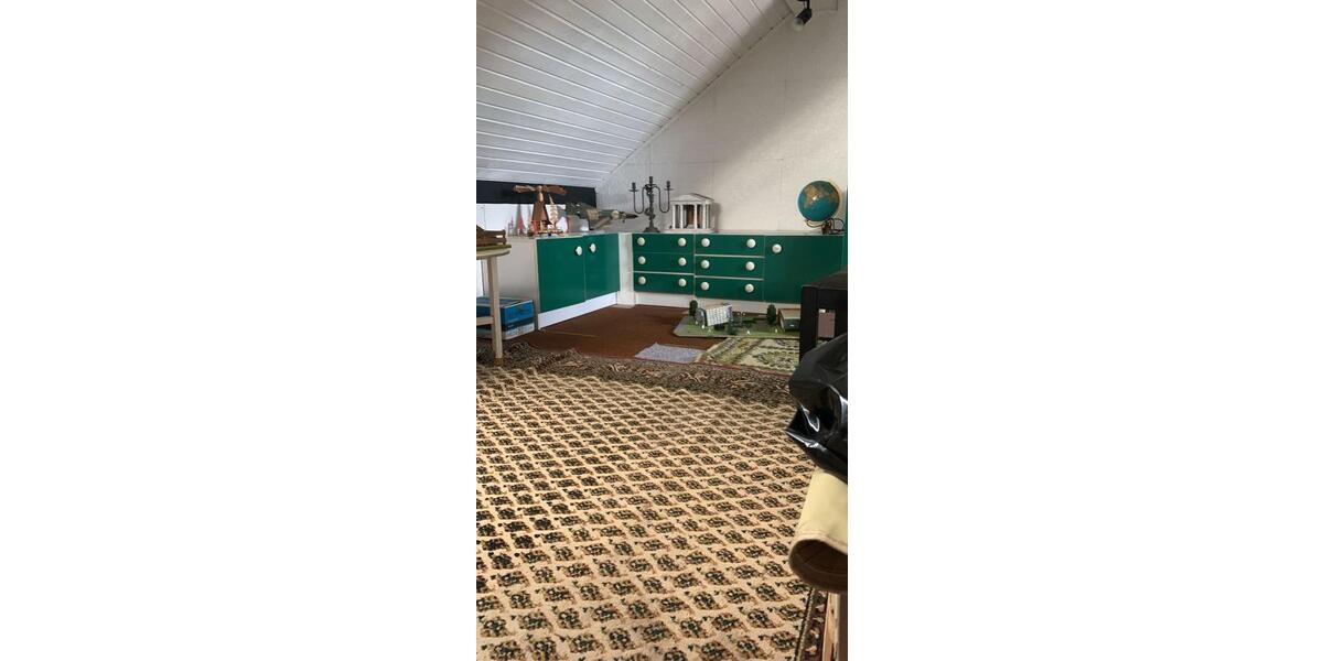 Doppelhaushälfte mit viel Potential ab 01.02.2026 in 52477 zu mieten 4 zimmer