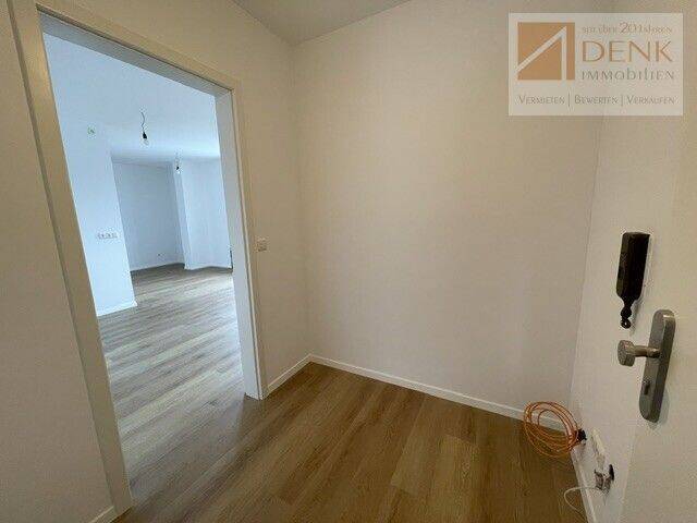 Etagenwohnung Kitzingen - 2 Zimmer, 60 m&sup2;, 650&euro; | Angebot:26816763