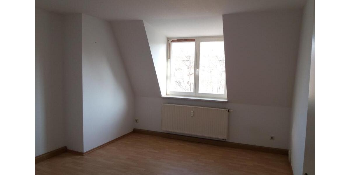 Dachgeschoßwohnung Zittau - 2 Zimmer, 53 m&sup2;, 320&euro; | Angebot:21813687