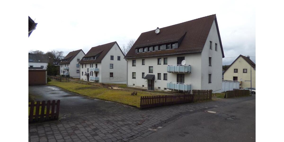 Dachgeschoßwohnung Hermeskeil - 2 Zimmer, 50 m&sup2;, 350&euro; | Angebot:25233371