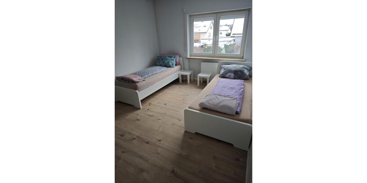 Etagenwohnung Schwabach - 4 Zimmer, 100 m&sup2;, 2.000&euro; | Angebot:24659457